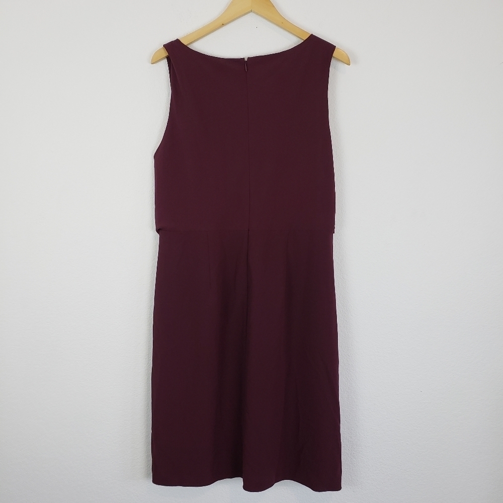 Ann taylor burgundy plunge neckline dress - Picture 5 of 7
